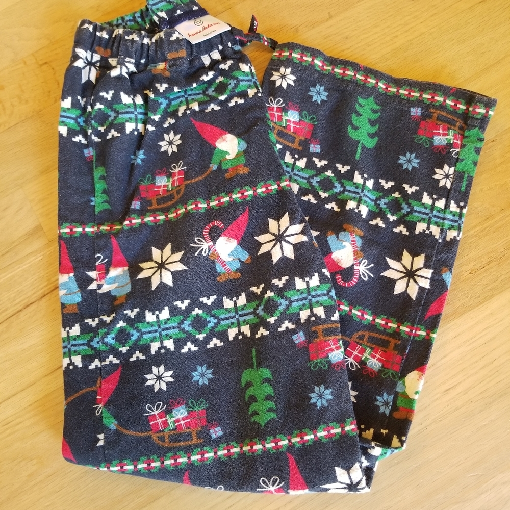 Hanna Andersson Gnome Sweet Gnome pj pants. Size 130.